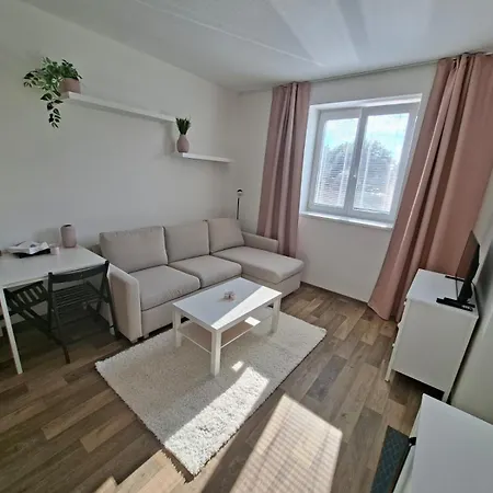 Milibyty * Břeclav